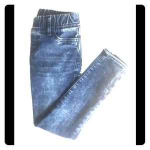 NWOT Gap Jeggings